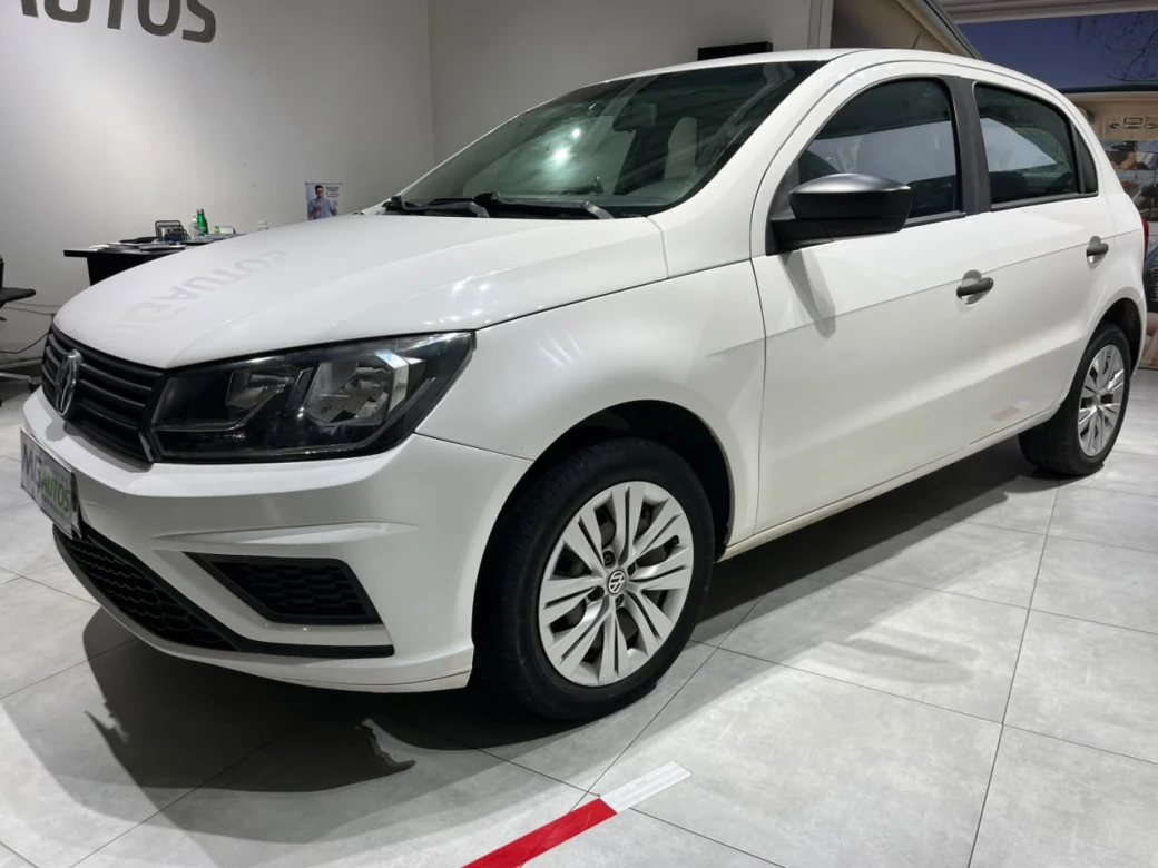 imagen 0 de vehiculo con id 2215